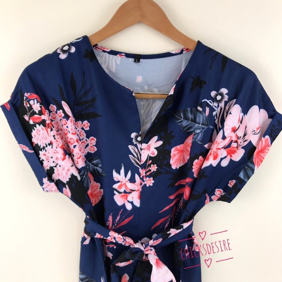 Boho Summer V-neck Midi Printed Dress - Picture 8 of 8